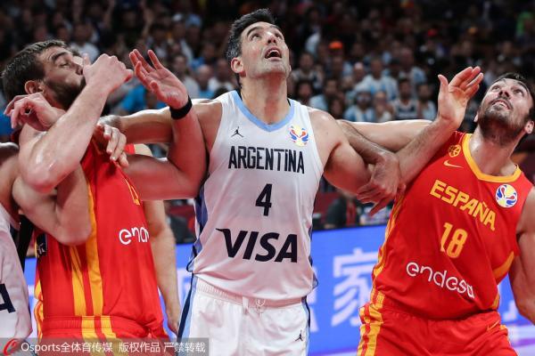 男篮世界杯冠军奖杯终于有了归属科比布莱恩特：不打NBA